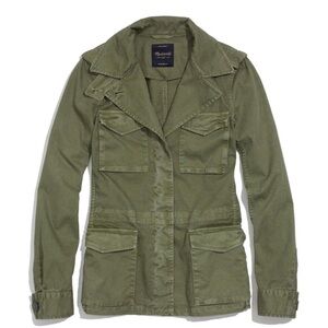 Madewell Outbound Utility Jacket in olive green, women S